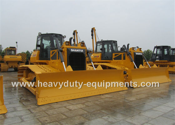 چین Shantui 520hp standard bulldozer with 67.5t operating weight and 18.5cbm dozing capacity تامین کننده